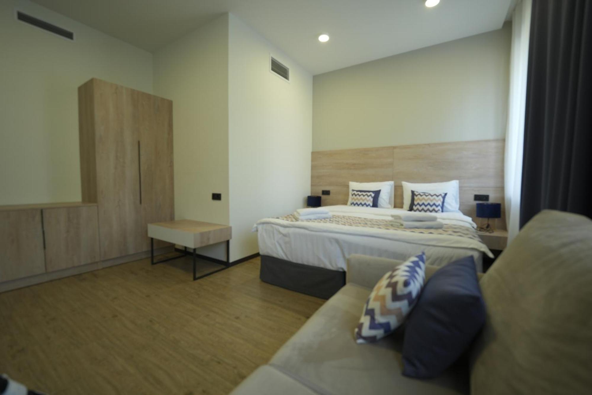 4Guest Hotel Γιερεβάν Εξωτερικό φωτογραφία