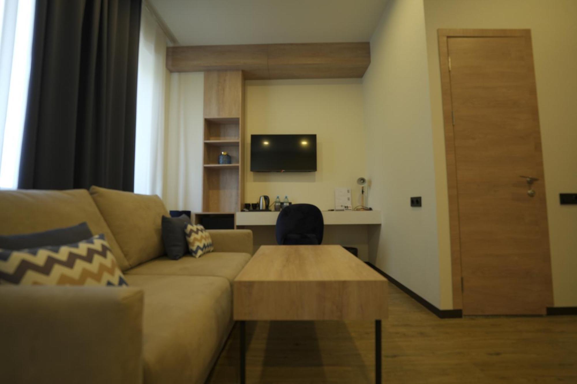 4Guest Hotel Γιερεβάν Εξωτερικό φωτογραφία