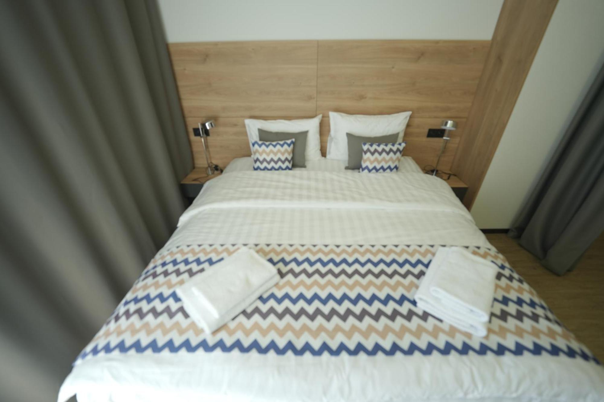 4Guest Hotel Γιερεβάν Εξωτερικό φωτογραφία