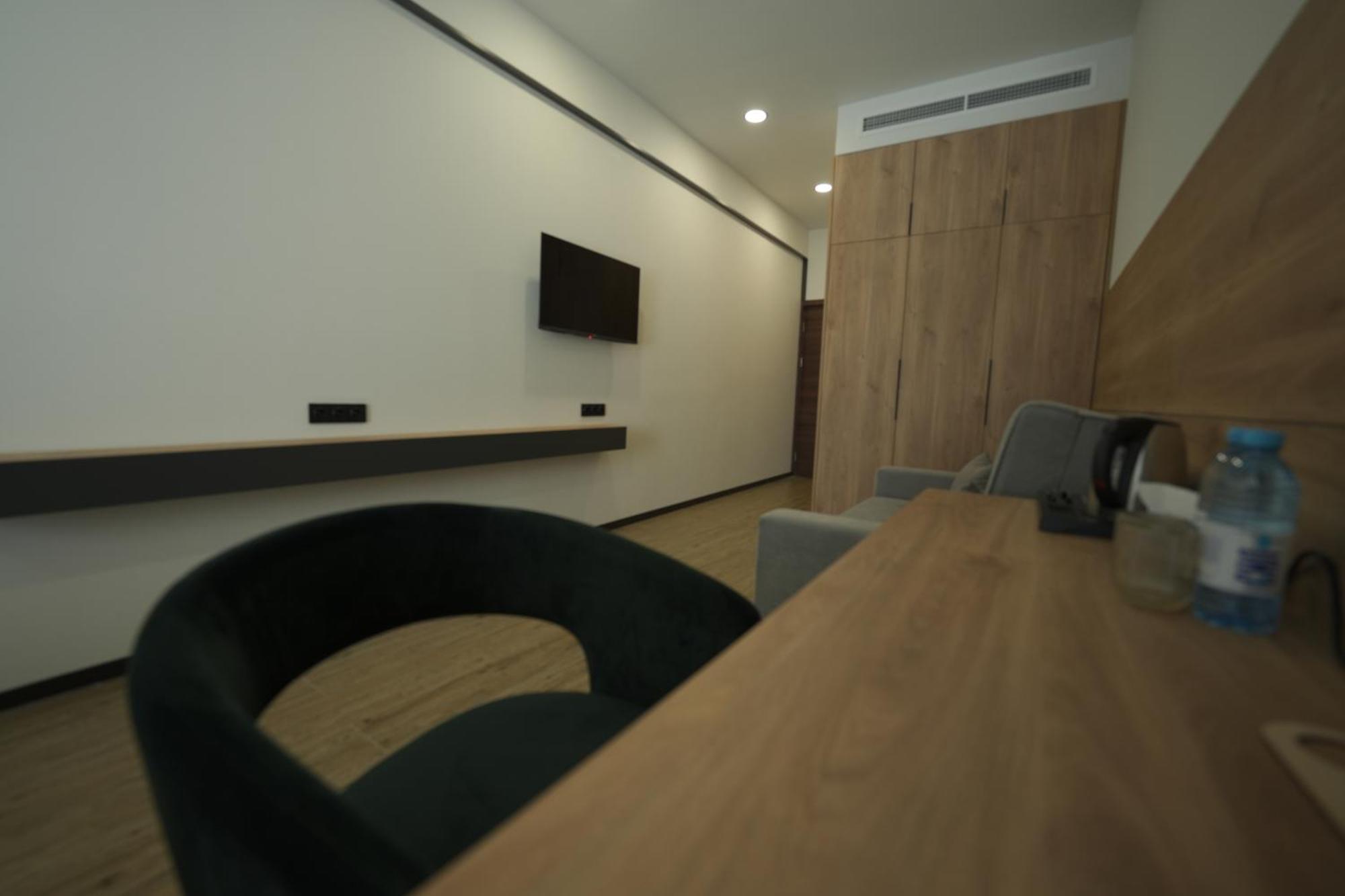4Guest Hotel Γιερεβάν Εξωτερικό φωτογραφία